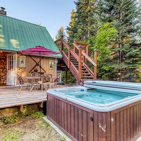 Whispering Pines Villa